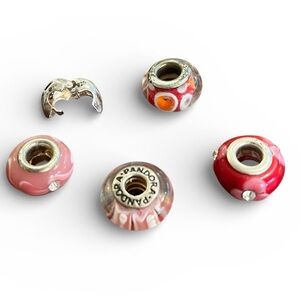 Red and pink Pandora bundle